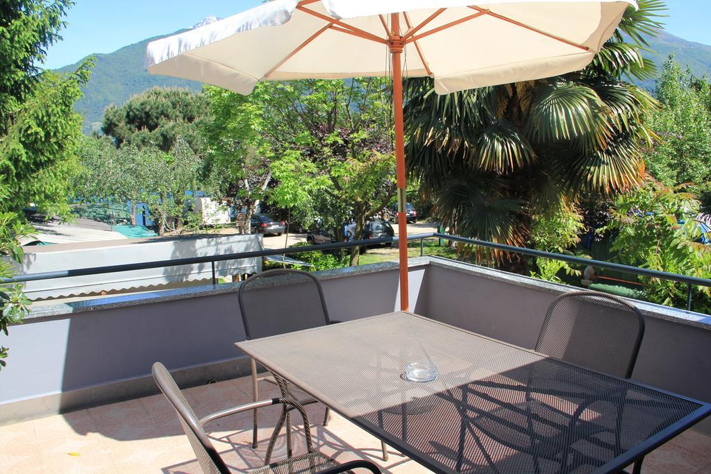 Veranda Beach Apartment Pianello Del Lario Szoba fotó